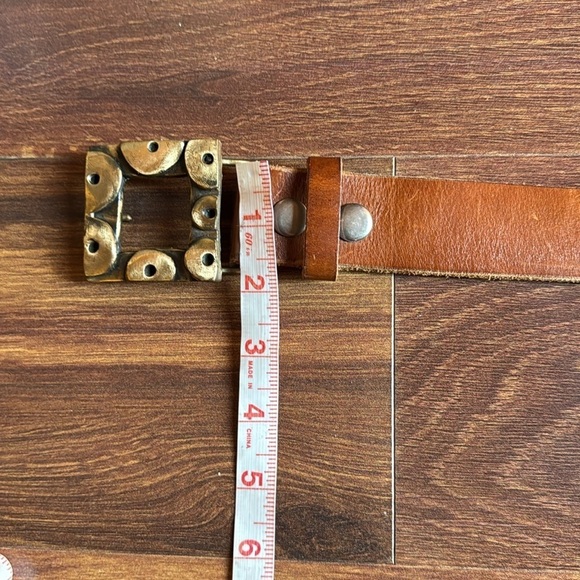 Brown Leather Belt with Metal Buckle - Picture 7 of 8